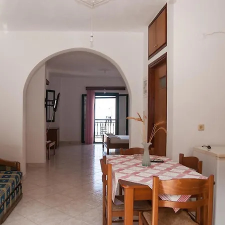 Mahis 1 Apartment *