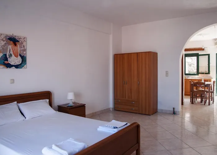 Mahis 1 Apartment Koróni